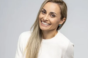 Η Βασιλική Μιλλούση έφτιαξε μελομακάρονα με τις κόρες της