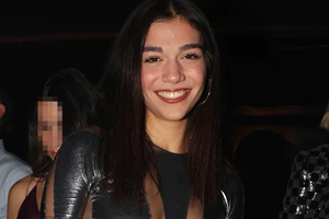 Η Μελίνα Νικολαΐδη μπήκε στην κουζίνα | Δείτε το φοιτητικό σπίτι της