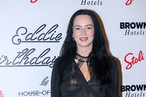 Ζενεβιέβ Μαζαρί | Ρομαντική απόδραση στο Παρίσι με τον σύζυγό της, Βασίλη Καρύδη - εικόνα 2