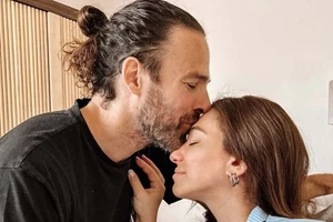 Ευρυδίκη Βαλαβάνη & Γρηγόρης Μόργκαν | Ο γιος τους έγινε 6 μηνών - εικόνα 2