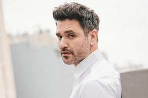 Ηλιάνα Μαυρομάτη | Πιασμένη χέρι χέρι με τον σύντροφό της στο κέντρο της Αθήνας - εικόνα 5