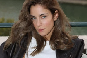 Η Ηλιάνα Παπαγεωργίου με το φόρεμα από την H&M που θα ανανεώσει τα office looks σου - εικόνα 2