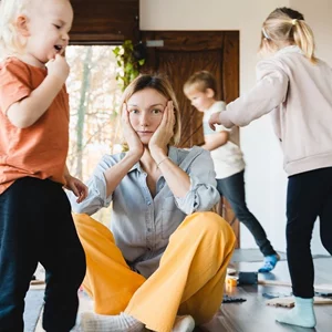 9 πράγματα που νομίζεις ότι κάνεις λάθος ως μαμά (αλλά τελικά χτίζουν υγιή παιδιά)
