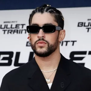 Ο Bad Bunny γράφει ιστορία στα βραβεία Grammy