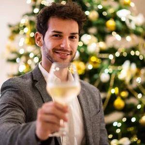 Αυτές τις ερωτήσεις πρέπει να κάνεις στον εαυτό σου για ένα ευτυχισμένο 2026