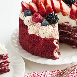 Το πιο ερωτικό γλυκό για του Αγίου Βαλεντίνου | Η εύκολη red velvet τούρτα που θα λατρέψεις