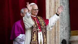 Πόσο κοστίζει το ρολόι που φοράει ο νέος Πάπας και τι συμβολίζει