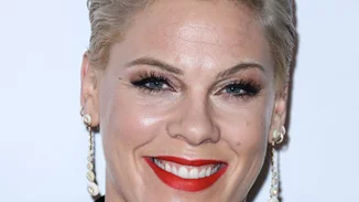 Pink | Οι σπάνιες φωτογραφίες του γιου της, Jameson