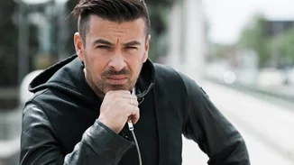 Γιάννης Αϊβάζης | Φανερά ανανεωμένος στη Λάρνακα