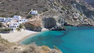 The Times | "Τα ομορφότερα και πιο ήσυχα νησιά της Ελλάδας"