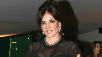 Όταν η Δήμητρα Ματσούκα φωτογραφήθηκε με τη Βασίλισσα Σοφία φορώντας το πιο σικ μαύρο φόρεμα