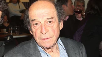 Μανούσος Μανουσάκης | "Μου έχει τύχει να με παρενοχλήσουν κοπέλες δύο φορές" (vid)