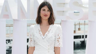 Οι συμβουλές μόδας που ακολουθούν οι Γαλλίδες για très chic καλοκαιρινό στιλ