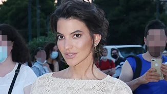 Η Δήμητρα Κούστα με picante nails, την πιο sexy τάση μανικιούρ της άνοιξης