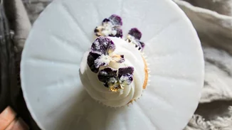 Το viral ελαφρύ γλυκό της Meghan Markle που έχει πάρει το όνομα της κόρης της, Lilibet