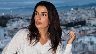 Η Τόνια Σωτηροπούλου βρήκε το κατάλληλο τζιν για την άνοιξη στη Calzedonia