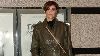 Πώς θα φορέσεις τις over the knee μπότες σε μία casual εμφάνιση; Η Άννα Μαρία Παπαχαραλάμπους προτείνει