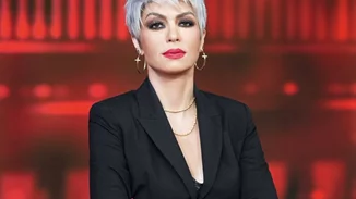 Η "Γυναίκα με τα μαύρα" Μαρία Μάρκου | "Η καλλιέργεια δεν πρέπει να ταυτίζεται με τη μόρφωση. Για μένα, σίγουρα ήταν ένα εφαλτήριο αλλά όχι το μόνο"