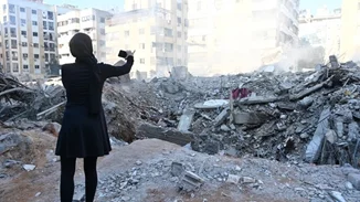 Δεκάδες χιλιάδες πολίτες επιστρέφουν στα σπίτια τους στον νότιο Λίβανο μετά την κατάπαυση του πυρός ανάμεσα στο Ισραήλ και τη Χεζμπολάχ