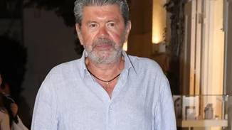 Η υπερπολυτελής βίλα του Γιάννη Λάτσιου στη Εκάλη, θυμίζει ιδιωτικό "καταφύγιο" γεμάτο άνεση και στυλ