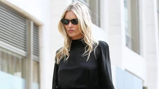 Kate Moss | Εκτός από όμορφη πόσο πλούσια είσαι Κate;