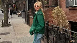 Η Κατερίνα Καινούργιου με το φόρεμα που κολακεύει τέλεια τη σιλουέτα | Κοστίζει 30 ευρώ