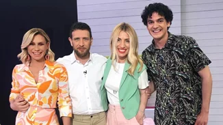 Η έκπληξη on air στη Μαρία Ηλιάκη για τα γενέθλιά της - Οι ευχές της Κατερίνας Καραβάτου