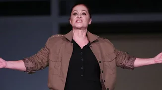 Φιλαρέτη Κομνηνού κατά Δημήτρη Λιγνάδη | "Αν φαντάζεται για τον εαυτό του ότι θα ..."