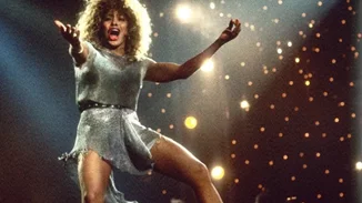 5 τραγούδια της θρυλικής Tina Turner που γεννήθηκε σαν σήμερα (26/11)