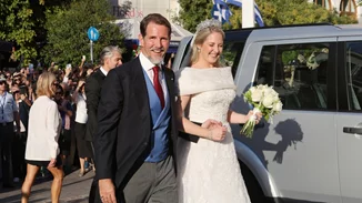 Γάμος Θεοδώρας – Matthew Kumar | Οι 3 απουσίες που συζητήθηκαν