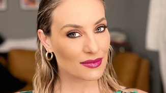 "Νιώθω πολύ άσχημα όταν δε μπορώ…" | Η Ελεονώρα Μελέτη μιλάει ανοιχτά για τις κακές μέρες που έχει ως μητέρα