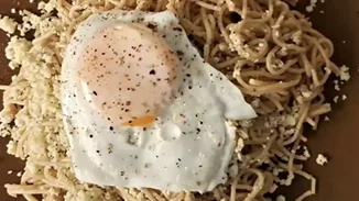 Μακαρονάδα τσουχτή | Η light εκδοχή που συστήνει και η διατροφολόγος!