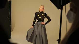 Βackstage με τη Βίκυ Καγιά για το εξώφυλλο του Madame Figaro | Μάθαμε όλα τα μυστικά του beauty look της