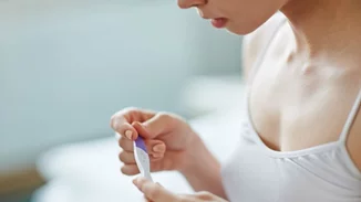 Κεφάλαιο Υπογονιμότητα | Όσα πρέπει να γνωρίζεις για το ζήτημα ταμπού που απασχολεί τα σύγχρονα ζευγάρια