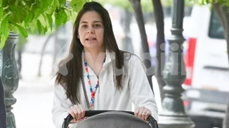 Αλεξάνδρα Κωστοπούλου | Βόλτα με το μωρό της Τζένης Μπαλατσινού