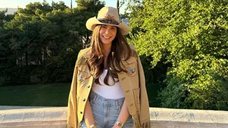 Η Αλεξάνδρα Κωστοπούλου φόρεσε το τζιν παντελόνι της, όπως οι Γαλλίδες fashionistas