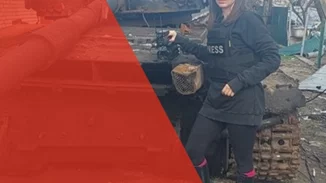 Σε εμπόλεμη ζώνη, πρώτη φορά | H Βελίκα Καραβάλτσιου αφηγείται τις στιγμές που έζησε εκεί ως ανταποκρίτρια