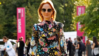 Αυτές είναι οι H&M μπότες που ταιριάζουν τέλεια με φθινοπωρινά φορέματα | Θα λάβεις σίγουρα κοπλιμέντα