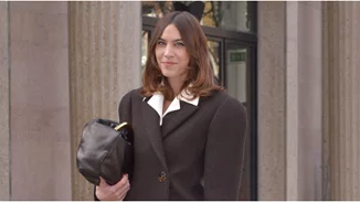 Alexa Chung | Το νέο της κούρεμα είναι η επιτομή της κομψότητας