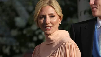 Marie - Chantal | Το look της στο pre-wedding δείπνο του Νικόλαου Ντε Γκρες και της Χρυσής Βαρδινογιάννη έκρυβε μία πολύ ενημερωμένη λεπτομέρεια