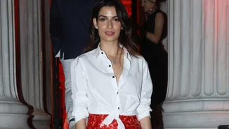 Τόνια Σωτηροπούλου | Το φόρεμα με κόκκινες παγιέτες που φόρεσε στο Φεστιβάλ της Βενετίας