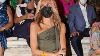 Η Μαρέβα Μητσοτάκη με grecian chic σύνολο στο Ηρώδειο