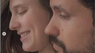 Ορφέας Αυγουστίδης | Η πρώτη φωτογραφία με τη σύντροφό του και τον νεογέννητο γιο τους