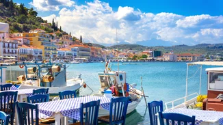 Πέντε μαγικά μέρη για οικονομικές διακοπές στην Πελοπόννησο