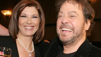 Όταν ο Γιάννης Πάριος και η Σοφία Αλιμπέρτη είχαν κάνει αναπαράσταση την πρώτη τους γνωριμία στην Πάρο