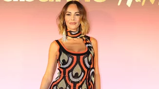 Το dress code είναι "κομψή με αθλητικό look" | Η Μπέττυ Μαγγίρα δείχνει πως θα το πετύχεις