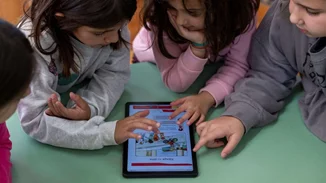 COSMOTE TELEKOM | Nέα εποχή συνδεσιμότητας σε όλα τα δυσπρόσιτα σχολεία της χώρας με δωρεάν γρήγορο ίντερνετ