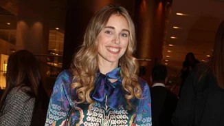 Μαριάννα Γουλανδρή | Η εμφάνισή της με δημιουργία Έλληνα σχεδιαστή που μας θύμισε το "Emily in Paris"