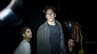 Ο Γιώργος Νανούρης κι ο Μιχάλης Σαράντης ανεβάζουν "Συρανό" στην εποχή του body positivity