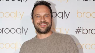 Μέμος Μπεγνής | "Ποτέ δεν ήθελα να γίνω μπαμπάς - Λατρεύω την ανιψιά μου αλλά ευτυχώς πάει σπίτι της το βράδυ" (vid)